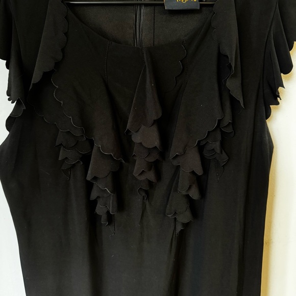 Just Taylor Black Scalloped Ruffled Sheath Dress- Minimalist Classic- Size 12 - Picture 2 of 5